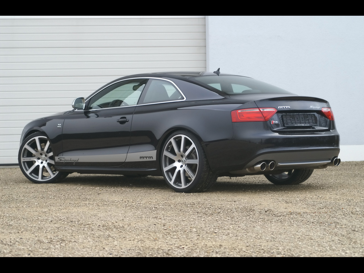 2008-MTM-Audi-S5-GT-Supercharged-Rear-And-Side-Low-View-1280x960.jpg
