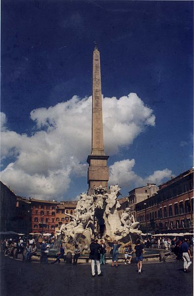 393px-Piazza_Navona.jpg
