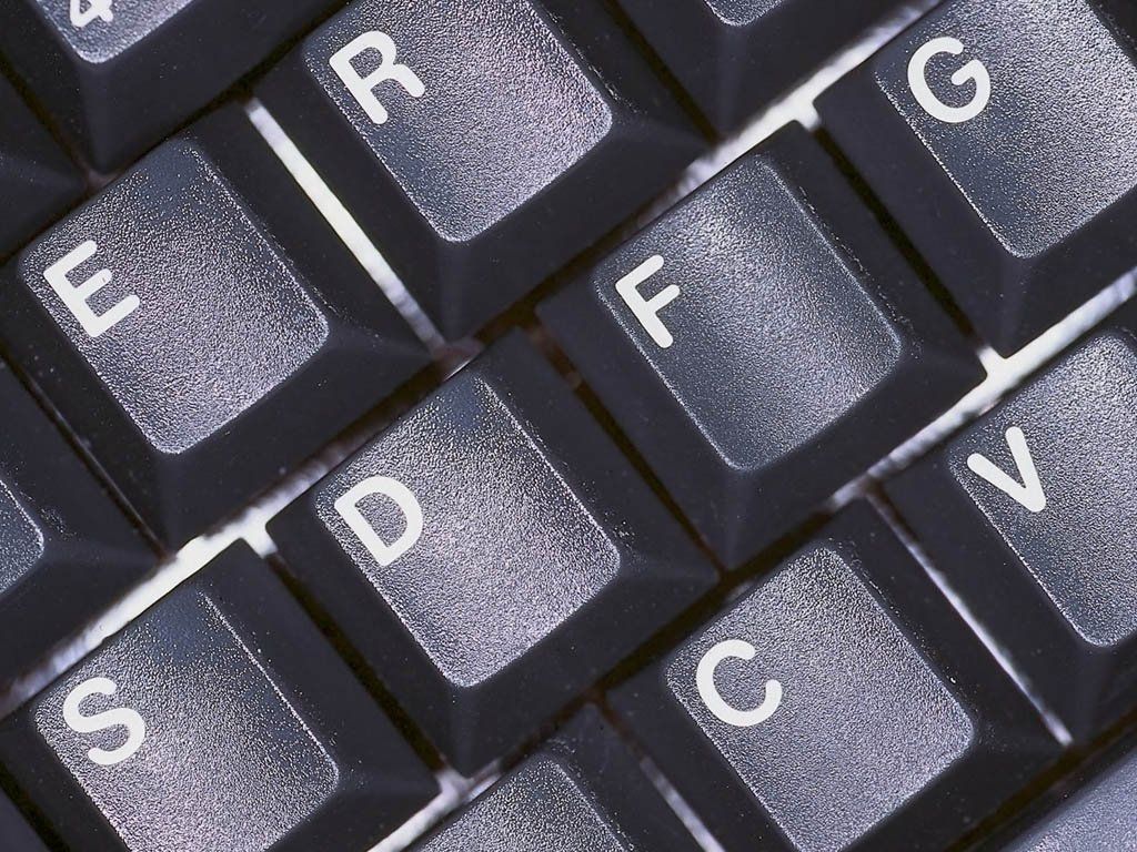 Bilgisayar_resimleri_pc_hardware_donanm_resimleri_kasa_klavye_resimleri.jpg